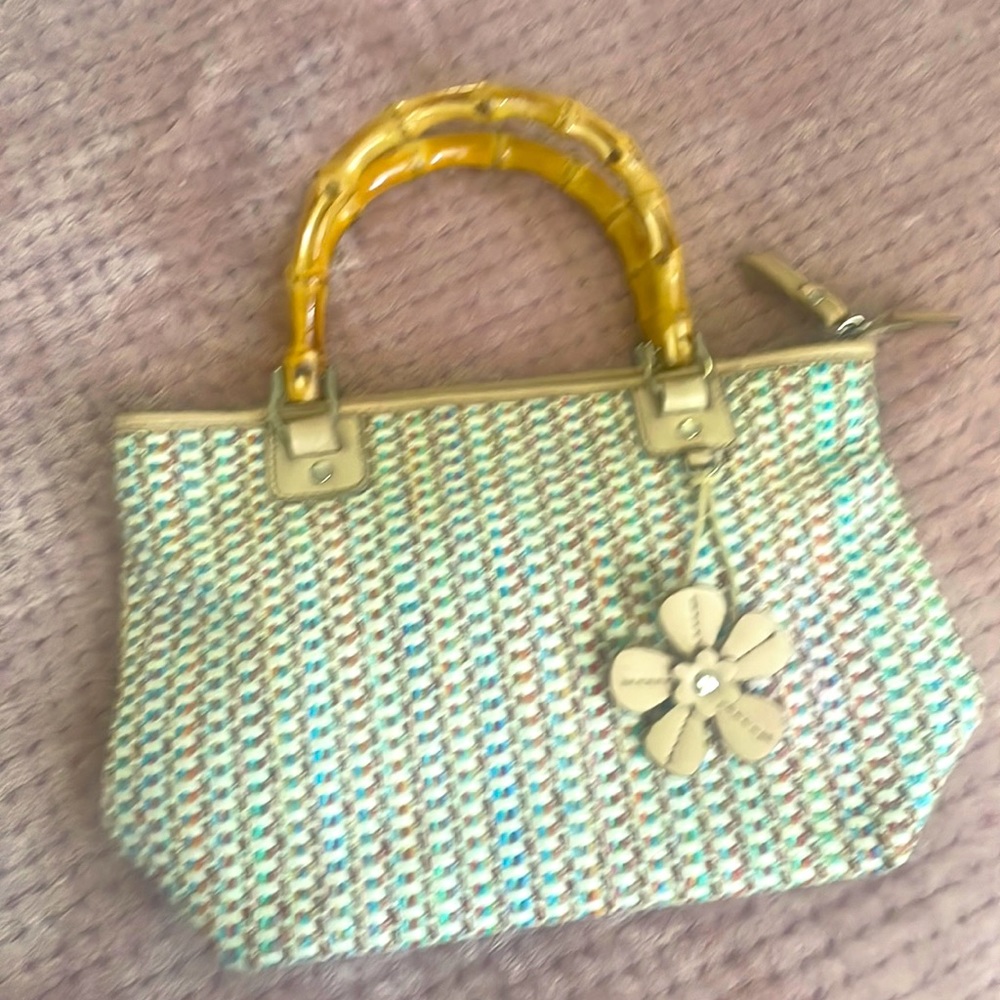 Relic Brand Tote Handbag Woven with Wooden Bamboo Handles